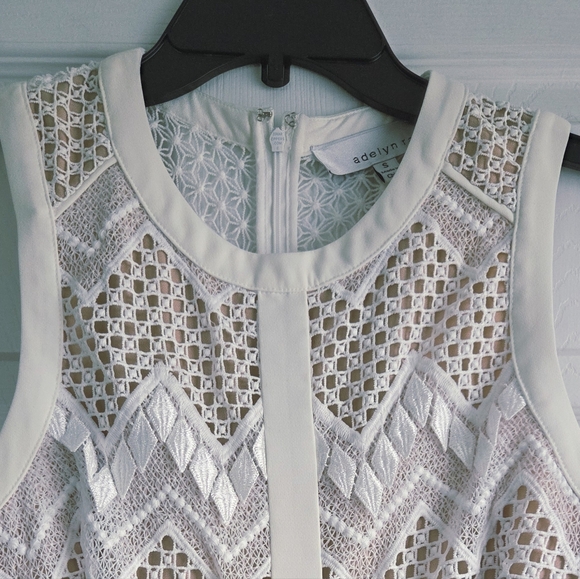 New!!! Adelyn Rae ✨ Elegant White Melody Lase Sleeveless Women's Jumpsuit Size S - Picture 5 of 16